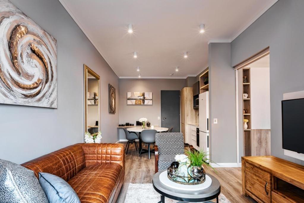 Menlyn Maine Residence Unit 1419 Pretoria-Noord Exterior foto